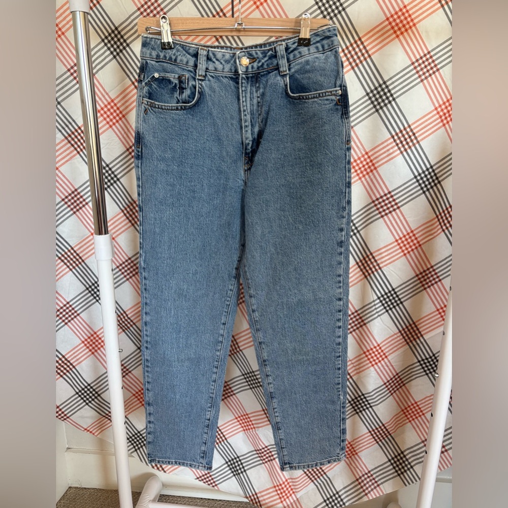 Zara Women's mom Straight Leg Blue Jeans